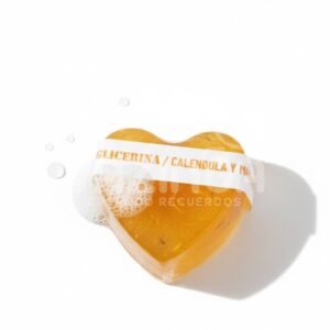 Jabón corazón de caléndula y manzanilla